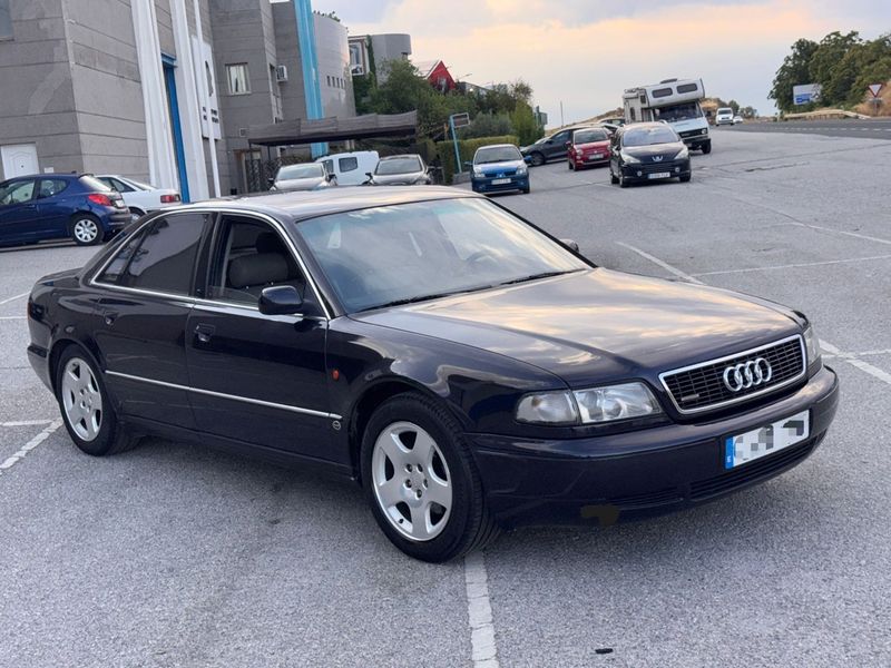 Audi A8 4.2 310cv - foto 1