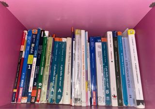 tanti libri a diversi prezzi (NON A 10 euro)