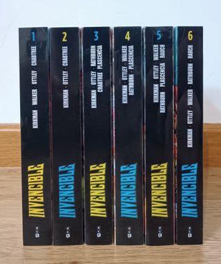 INVENCIBLE (ed. Deluxe) ECC