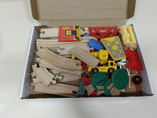 Tren de madera Deluxe 60 piezas