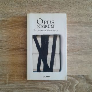 Opus nigrum