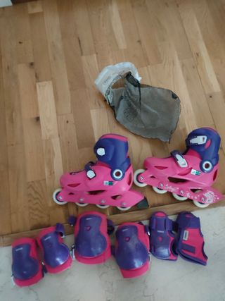 Patines y protecciones infantiles rosas