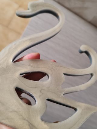 Cigno decorativo in resina