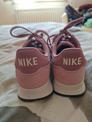 Deportivas Nike Rosa Talla 37.5