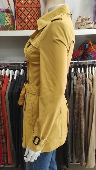 Gabardina Stradivarius Talla S