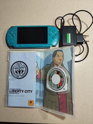 PSP 3004 Sony Azul Turquesa 
+ GTA Chinatown Wars