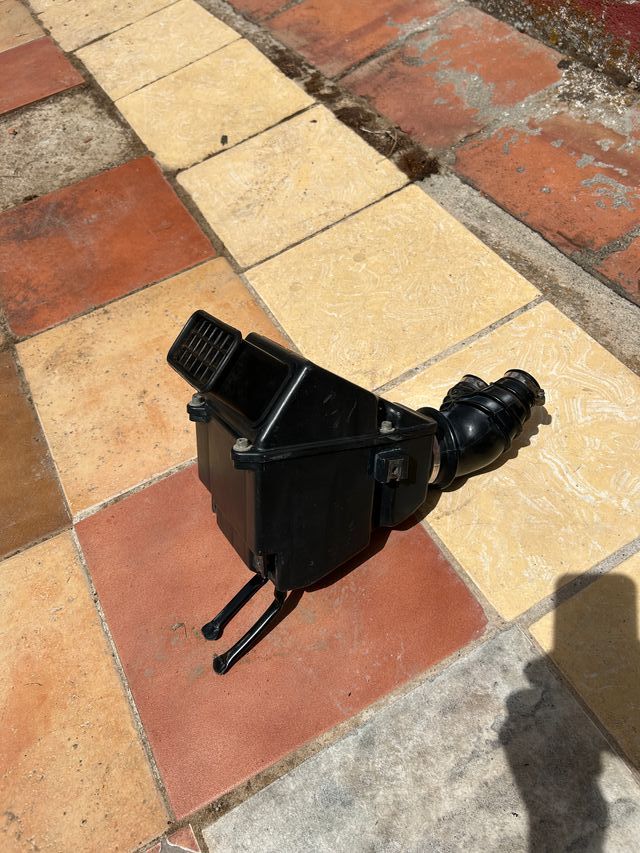 Cajón filtro de aire Gilera dakota 350