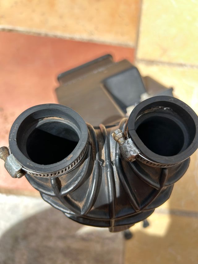 Cajón filtro de aire Gilera dakota 350