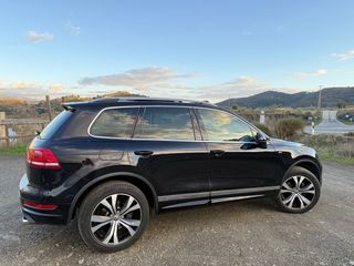 Volkswagen Touareg 7P R-Line 3.0 TDI V6 245 CV