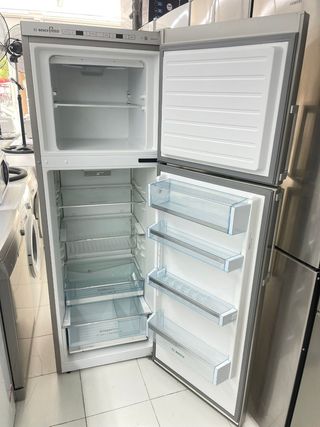 Nevera Bosch Altura 1.76 con garantía 