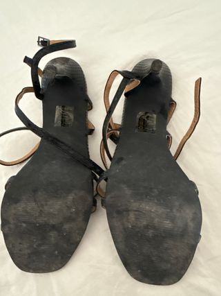 Zapatos de tacón negros talla 38