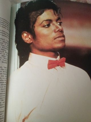 Libro de Maikel Jackson 