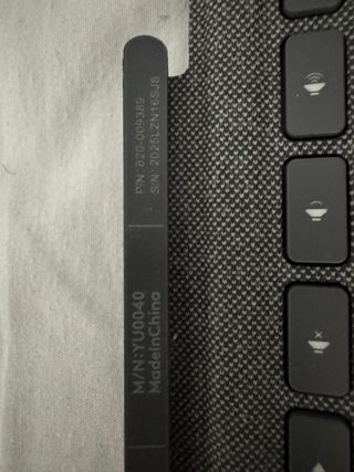 Logitech Combo Touch para iPad 7ª gen