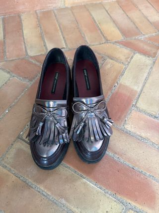 Zapatos Mustang Talla 38 Plateados