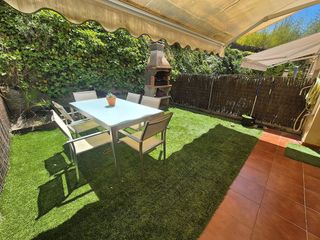 Casa adosada en venta en Arenys de Mar