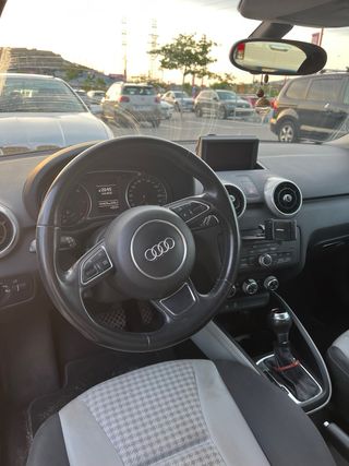 Audi A1 2011