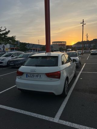 Audi A1 2011