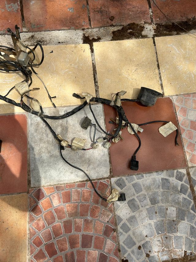 Instalación Eléctrica Gilera Dakota 350