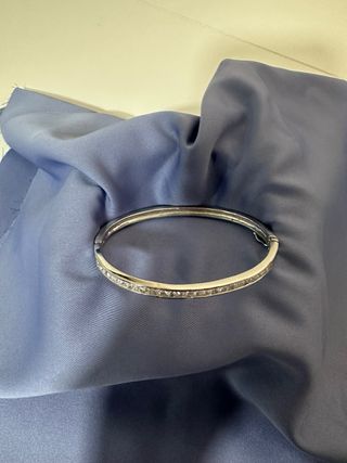 Pulsera rígida con circonitas