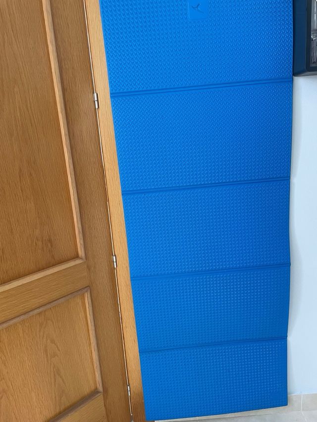 Esterilla, Pesas 2kg, Rueda Abdominal y Comba