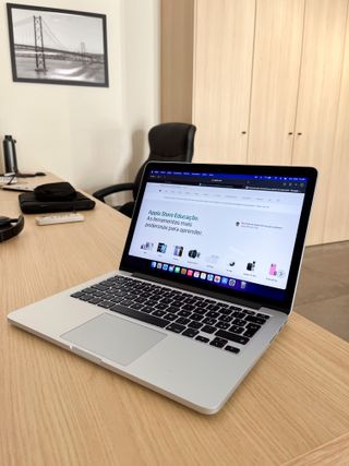 Macbook Pro 13 2015 - 8GB RAM 128GB SSD