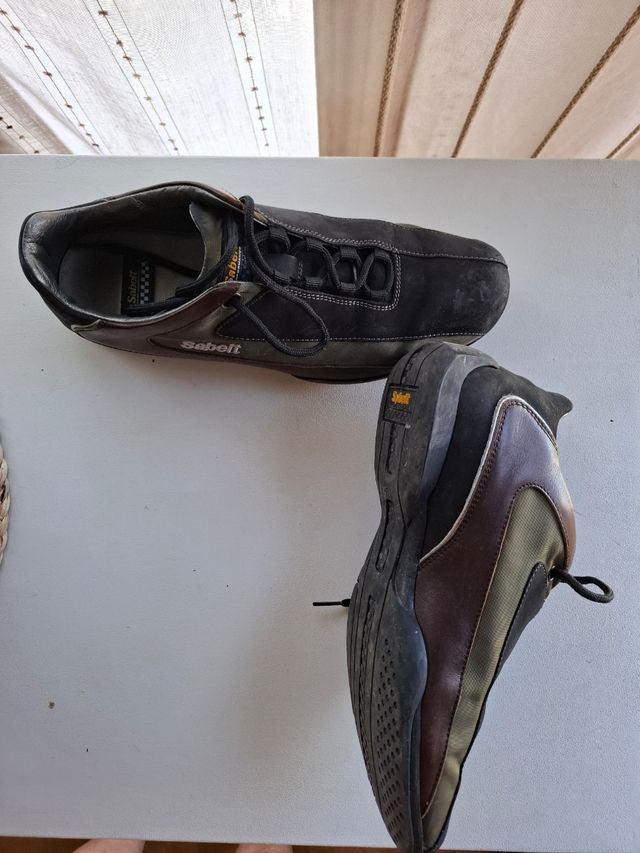 Zapatillas Sabelt Hombre Negro/verde oliva/granate