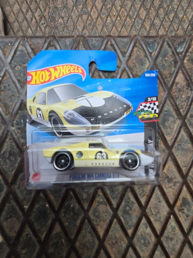Hotwheels Porsche 904 Carrera GTS Amarillo