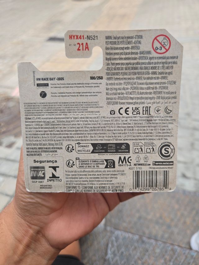 Hotwheels Porsche 904 Carrera GTS Amarillo