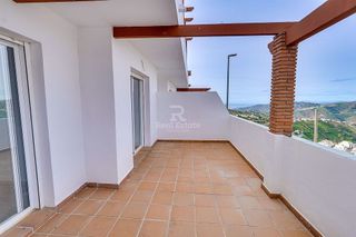 Piso en venta en Cómpeta