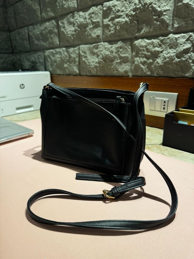 Borsa nera trapuntata