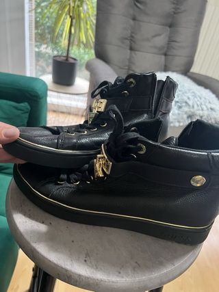 Zapatos Guess Cuero Negro Mujer
