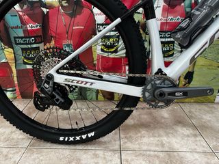 SCOTT SCALE RC TEAM ISSUE 2025