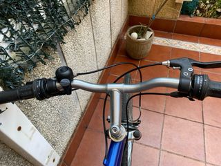 Bicicleta Decathlon Riverside Azul