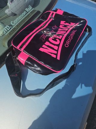 Bolso Negro y Rosa ROBIN RUTH
