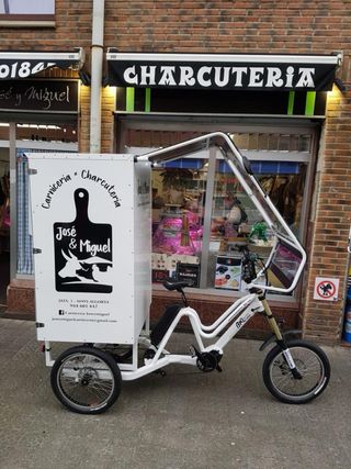 Bicicleta Eléctrica con Cajones