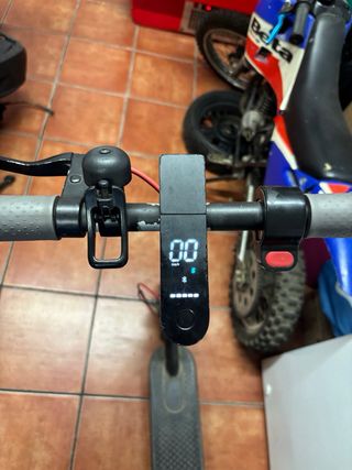 Patín eléctrico. XIAOMI Mi Electric Scooter Pro 
