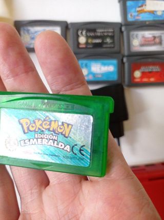 Pokémon Esmeralda GBA y zafiro cartuchos original