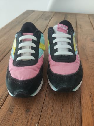 Zapatillas Puma Niña Talla 31