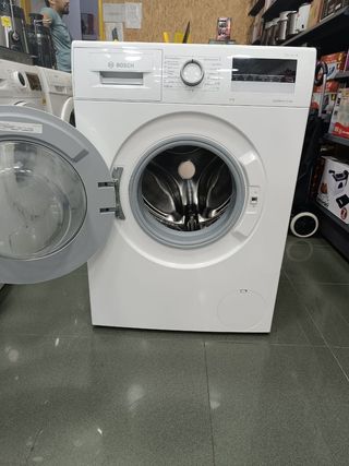 Lavatrice a carico frontale Bosch Serie 4 EcoSilence da 8 kg