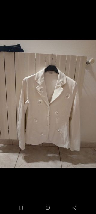 Blazer bianco con fiori