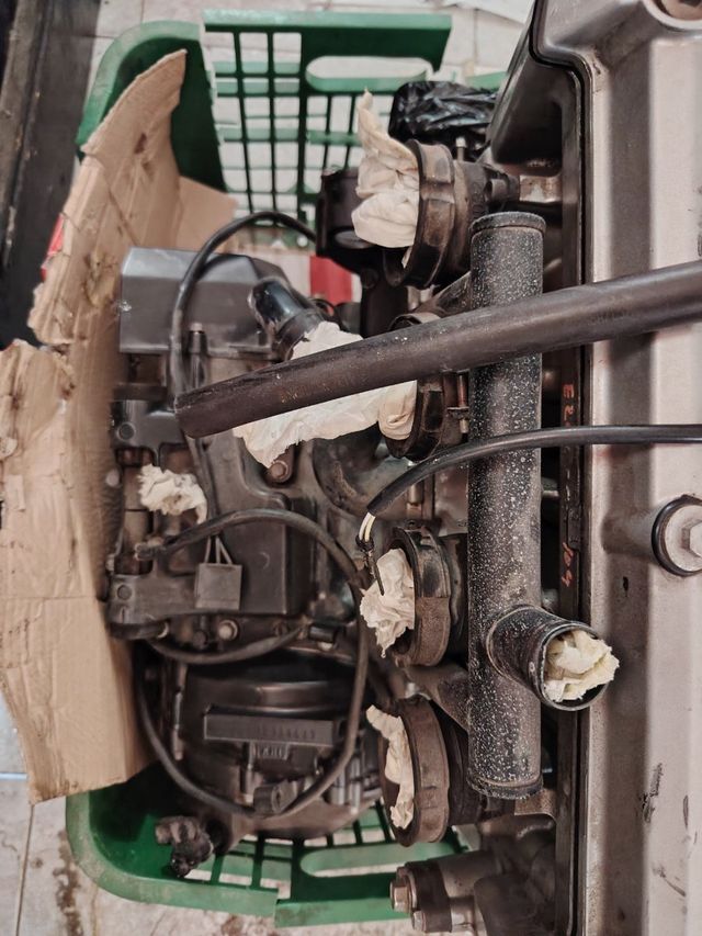 Motor Kawasaki Z750 R