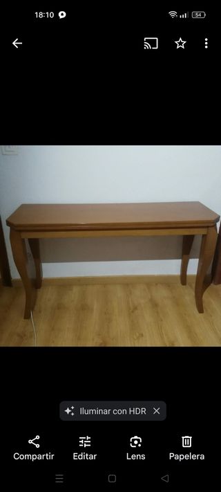 Mesa de comedor extensible de madera 