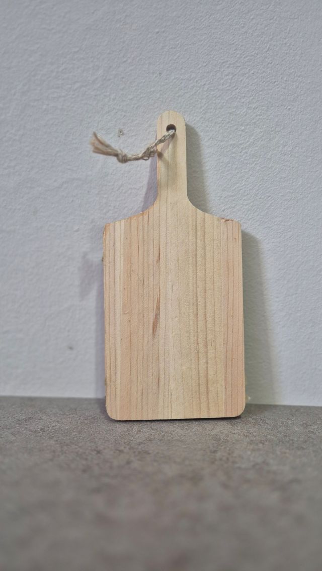 Tagliere decorativo con coniglietti