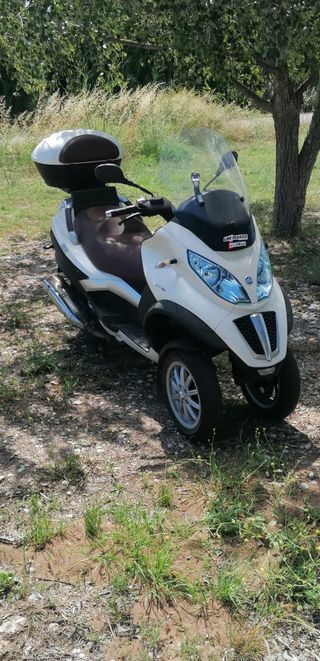 Piaggio MP3 500ie Scooter