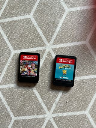 NINTENDO SWITCH CON TRES JUEGOS