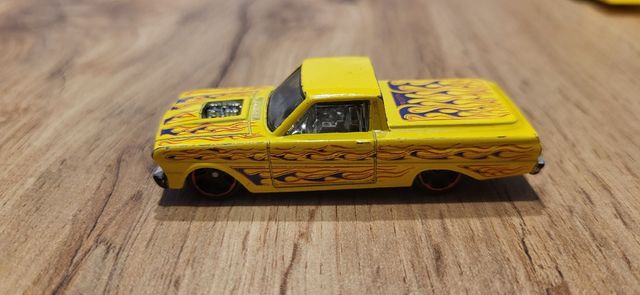 Modellino Hot Wheels '65 Ford Ranchero