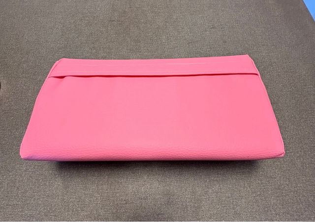 Reposabrazos para manicura