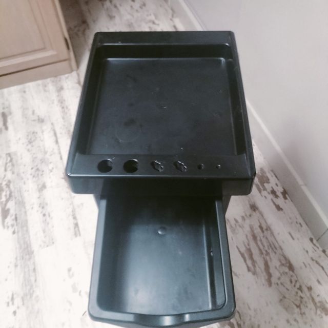 Se vende Carrito de peluquería 