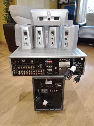 Equipo Sonido Philips Plata y Blanco