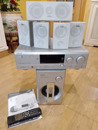 Equipo Sonido Philips Plata y Blanco